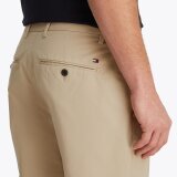 Tommy Hilfiger  - Tommy HIlfiger - Sport Denton Performance tech | Chino Sandalwood